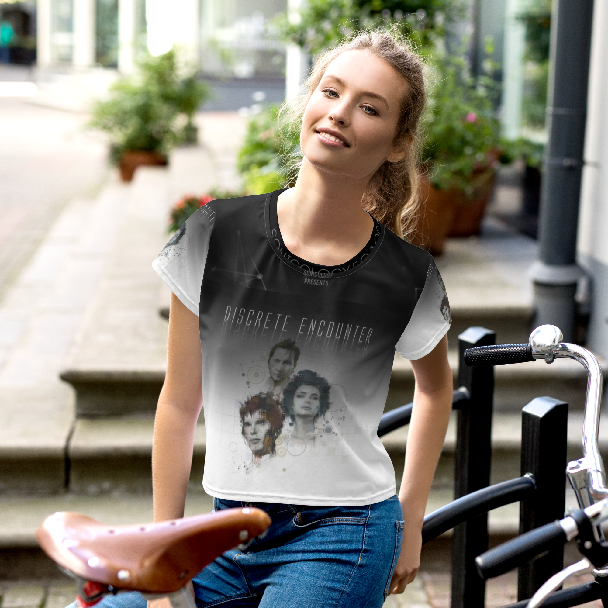 Discrete Encounter - All-Over Print Crop Tee